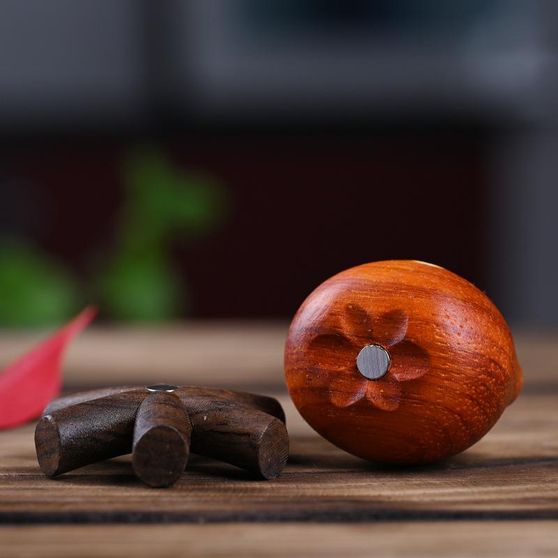 1pc Handcrafted Flame Person Wooden Carving Cute Original Design, Red Sandalwood Faux Leather Gray, 5.33cm Whimsical Figurine for Indoor/Outdoor Decor