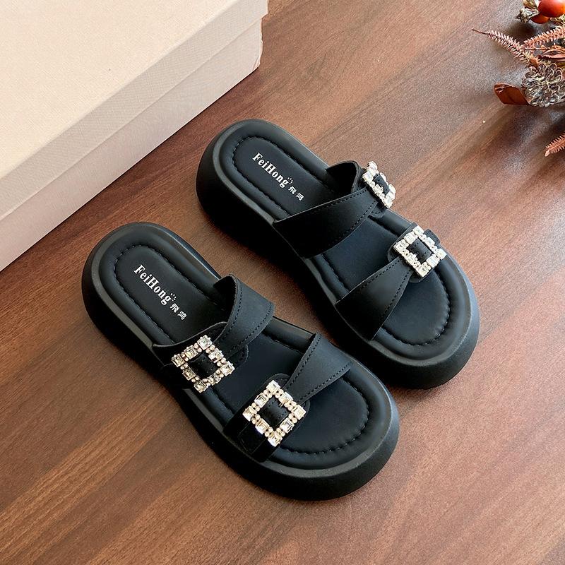 One-word Drag Women 2025 Summer New Versatile Comfortable Lightweight Thick-soled Outer Wear Fashionable One-pedal Casual Cool Slippers