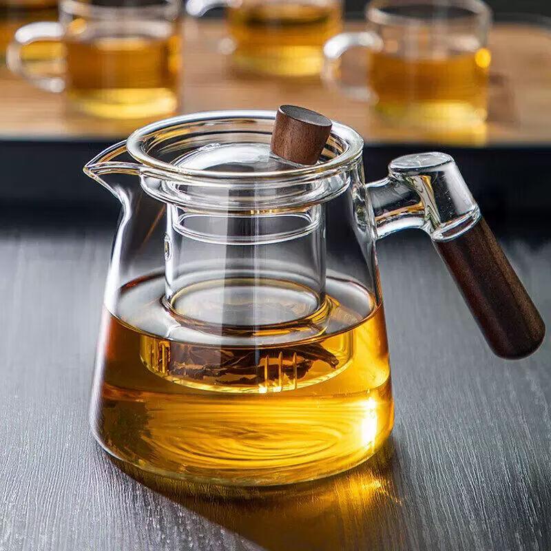 

Anmu Yihu Chinese Clay Tea Set