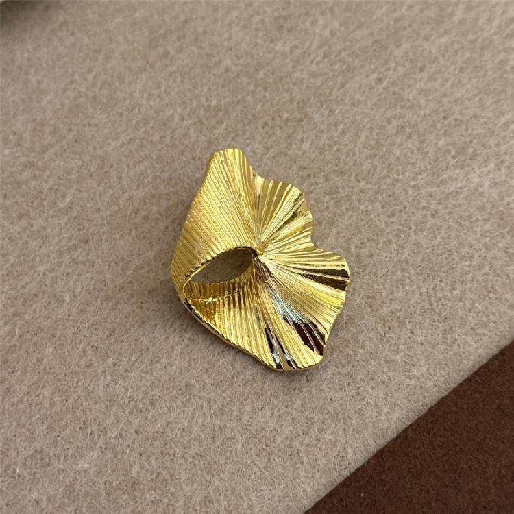 Geometric Gold Sturdy Alloy Knuckles Joint Rings for Trendy Women and Men Featuring Hip Hop Punk Leaves Designs