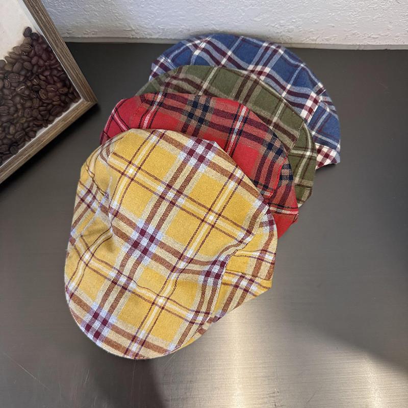 Vintage Japanese Plaid Beret Hat For Women With Short Brim Casual Fashion Accessory