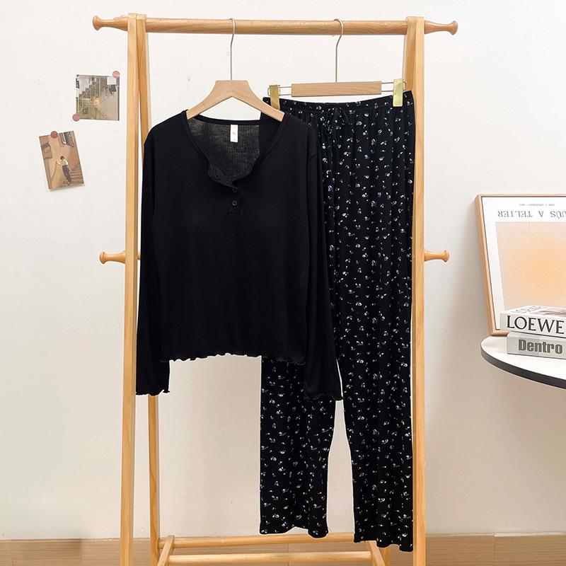 Dammode Blommig Långärmad Pyjamas Set med Bröstvadd - Plus Size, Lös Passform, Casual Hemmakläder
