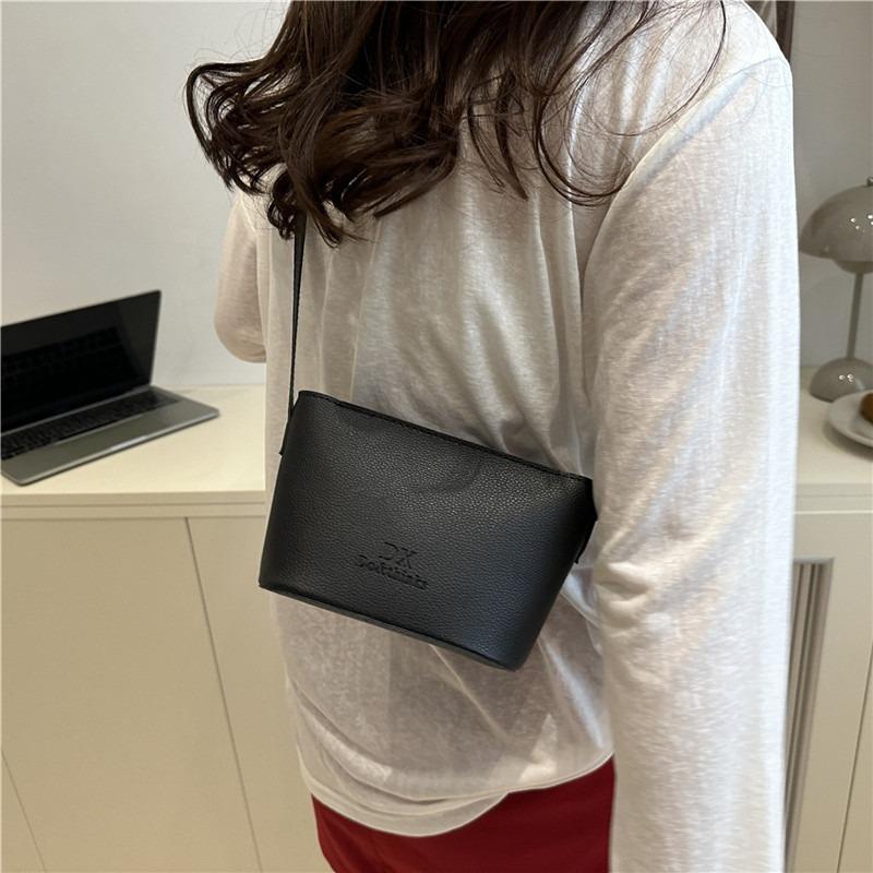 Frühling und Sommer beliebt einfache einfarbige Umhängetasche neue modische vielseitige High-Sense Schulter-Eimer-Henkeltasche Damen