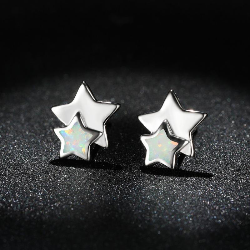 

S simple temperament star stud earrings inlaid with five-pointed stars niche cold