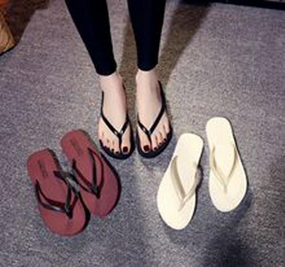 2019 Summer Korean Style Women's Wedge Heel Non-Slip Beach Flip Flops
