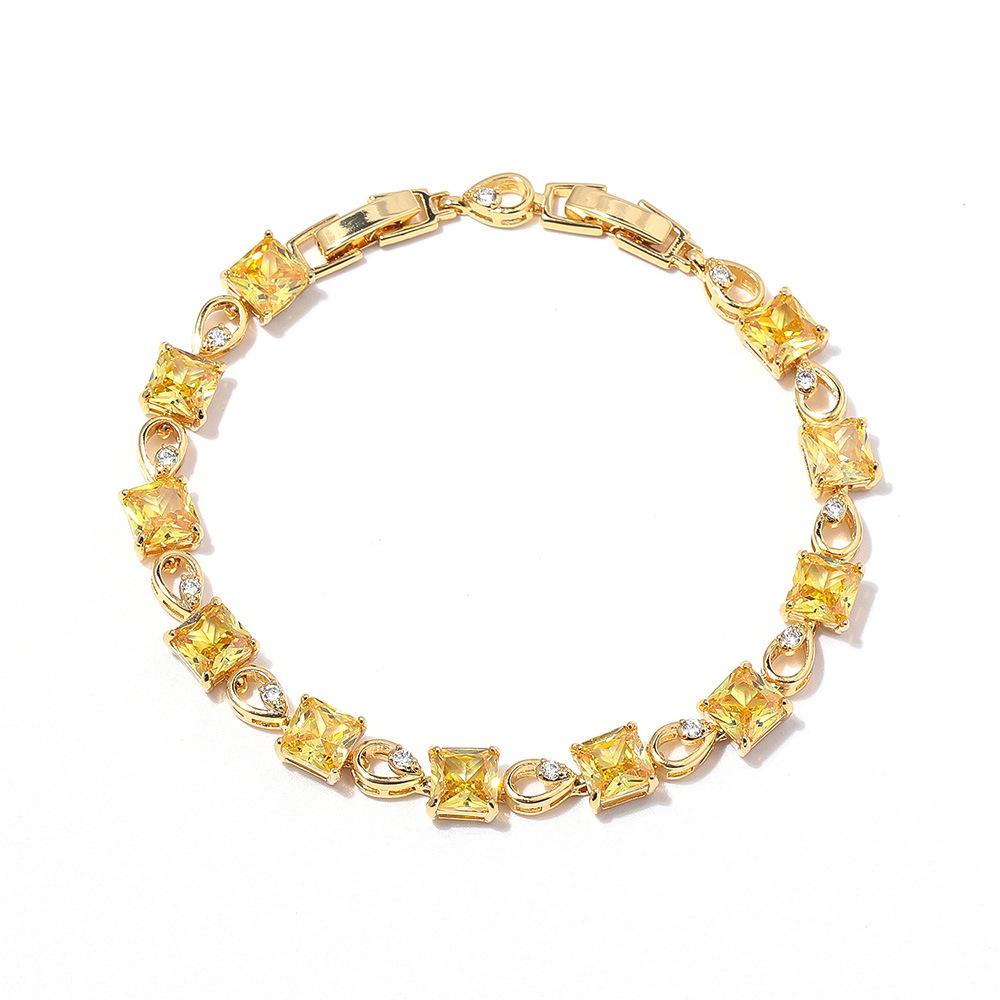 

Оптовая продажа новых европейских и американских браслетов с квадратным цирконом и изумрудом для женщин, нишевый рынок Length 17.5 + 3cm