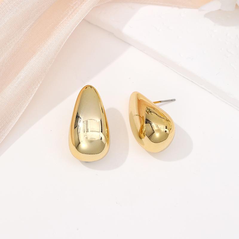 Fashion Geometric Stud Earrings Light Luxury Earrings Niche Design Gold Stud Earrings Premium Earrings
