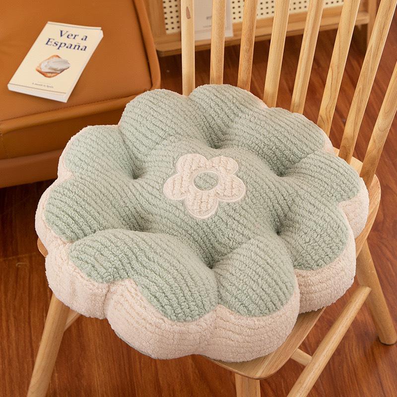 Four Seasons Thickened Cookie Flower Seat Cushion: Soft Plush Chair Pillow for Students & Office