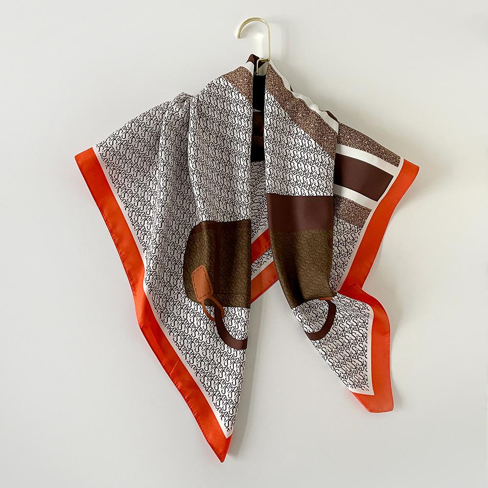 Nou Eșarfă de Mătase Imprimată de Primăvară și Vară, la Modă și cu Temperament pentru Femei Eșarfă Pătrată Mare Lux Ușor High-end și Versatilă Eșarfă de Protecție Solară