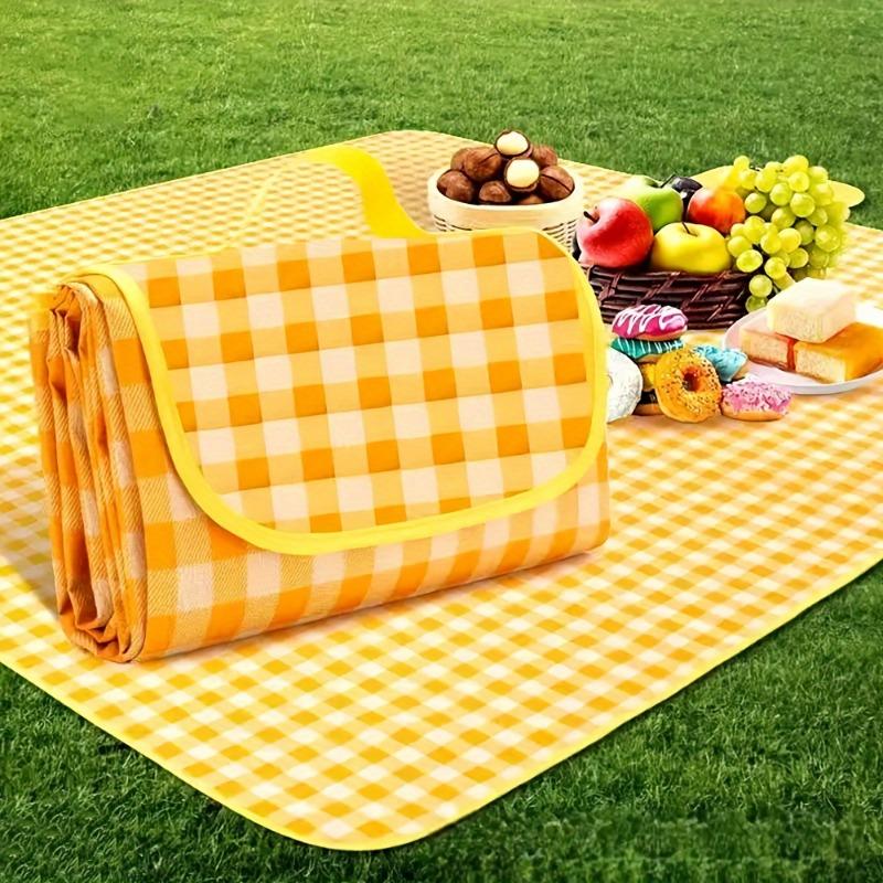 1pc Foldable Absorbent Durable Picnic Blanket - Bright Yellow And White Plaid Lawn And Beach Mat for Camping, Hiking, Outdoor Activities,