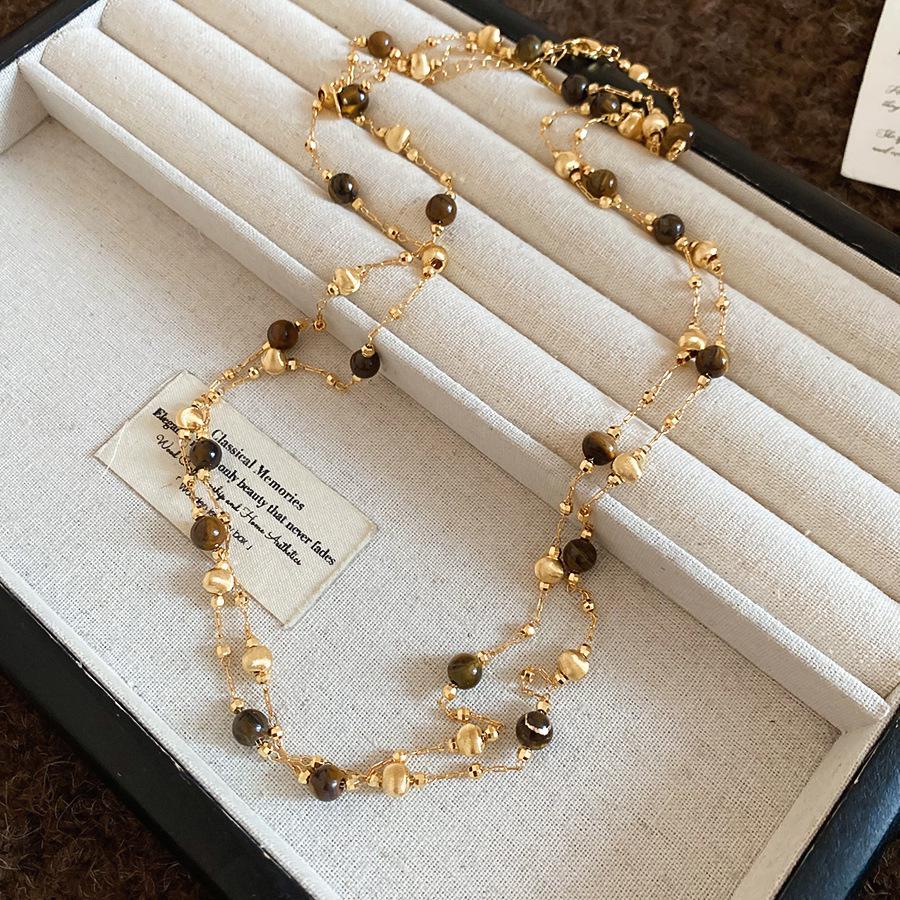 Maillard Tiger Eye Bead Round Pendant Necklace - Retro Casual Style Sweater Chain, Simple and Versatile.