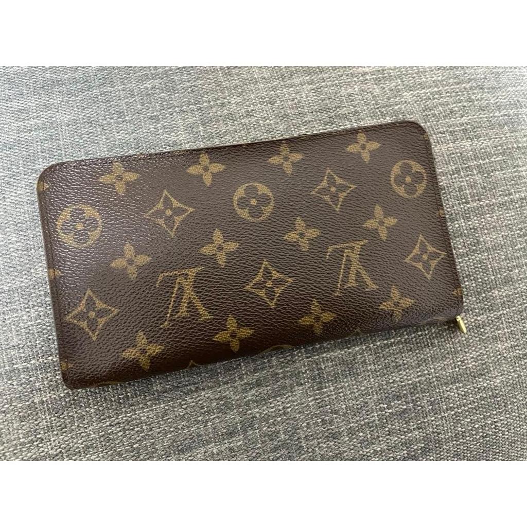 Used Louis Vuitton Monogram Wallet Mones Zip