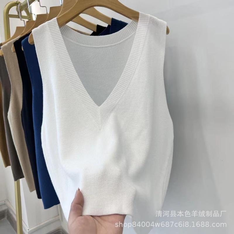 Deep V-neck Sweet Knitted Vest Solid Color Autumn New Women's Knitted