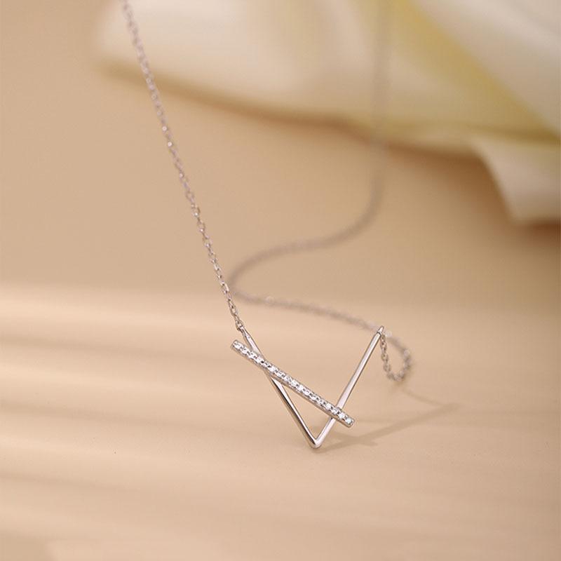 925 Sterling Silver V-shaped Geometric Necklace for Women Simple Clavicle Chain Necklace Colar De Prata Gifts Wedding Jewelry