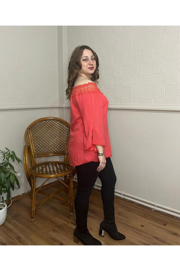 Women's Big Size Blouse Lace Collar Plus Size Blouse Black