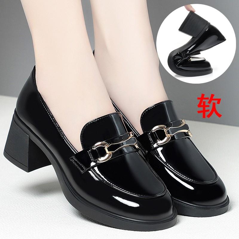 

Shoes women s bright leather new single shoes soft leather soft sole not tired feet women s shoes spring and autumn women s leather shoes 35 чёрный