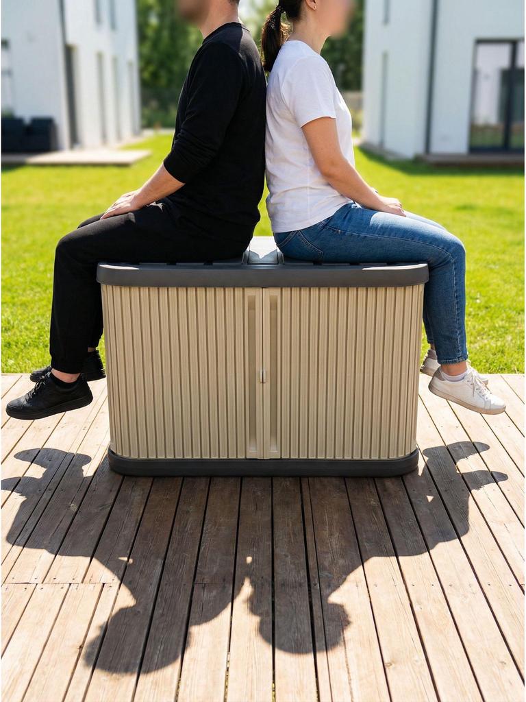 Outdoor Large-Capacity Dustproof Storage Box for Sun Protection, Courtyard, Garden, and Camping Organization.