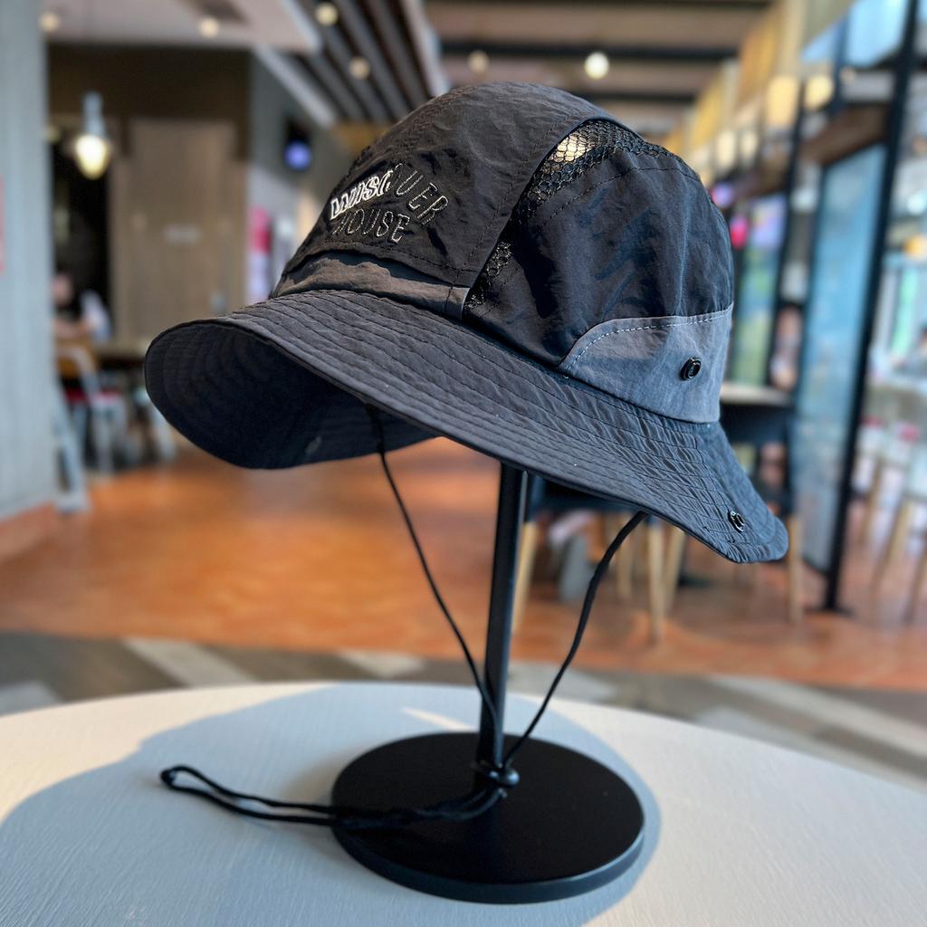 Outdoor Mesh Breathable Fisherman Hat Hiking Hat Windproof Rope Sun Hat Spring and Summer Fisherman Hat Hiking Camping Hiking Hat