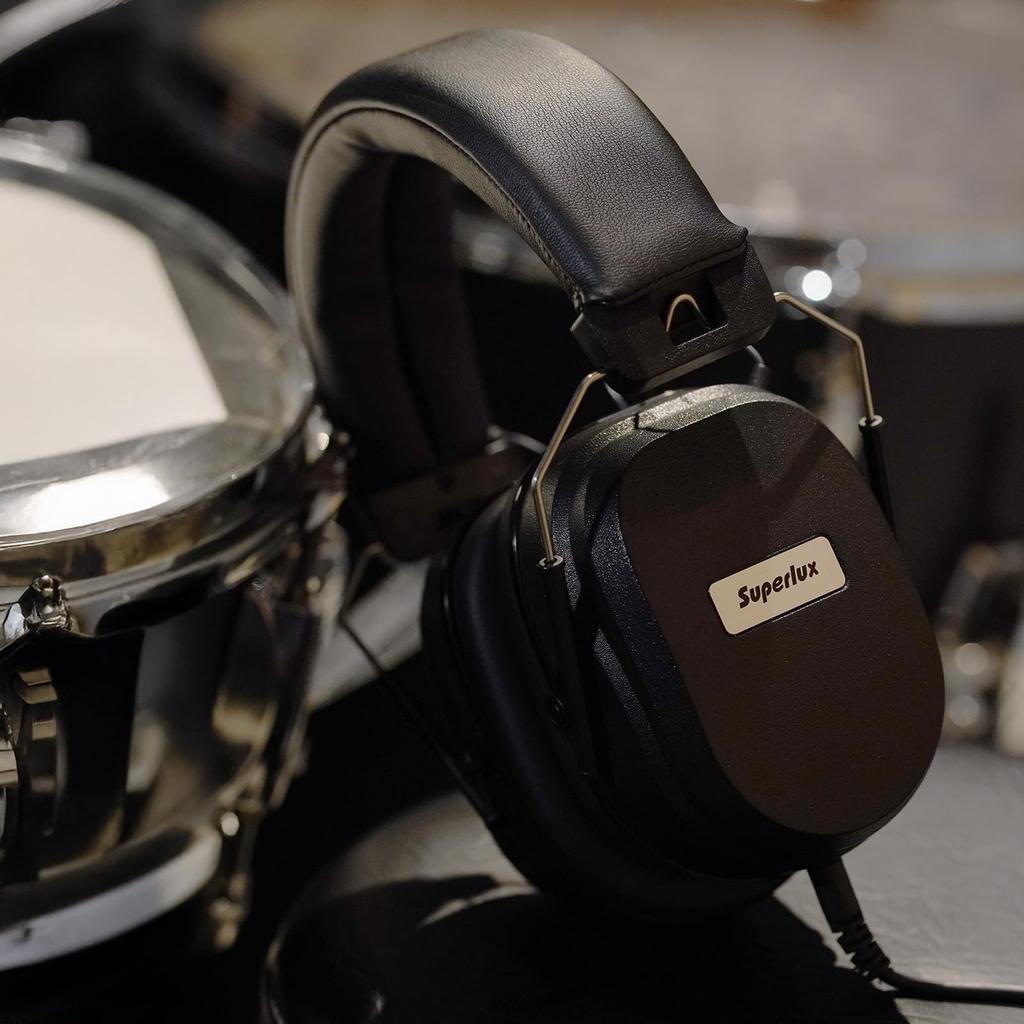Superlux Professionelle Schlagzeuger-Isolationskopfhörer HD667