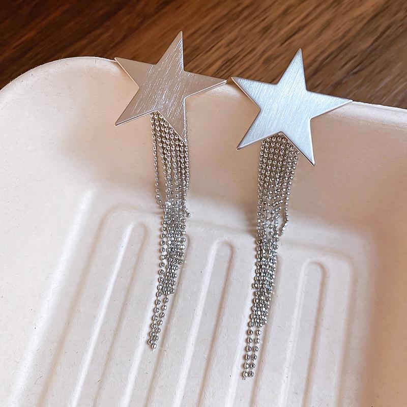 Metal Wind Star Long Fringed Earrings Cold Wind Earrings Fashion Light Luxury Temperament Earrings