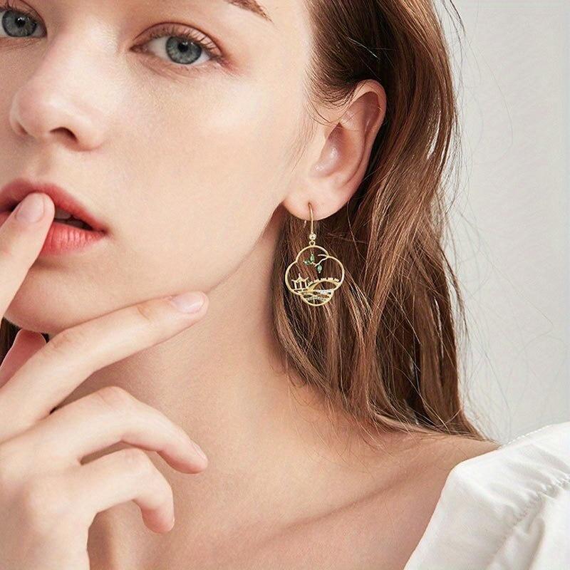 Chinese Style Vintage Jewelry Alloy Rhinestone Bridge Earrings for Women Big Hollow Geometric Drop Earrings