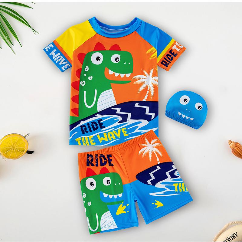Quick-Dry Boys  Two-Piece Swimsuit for Kids with Sun Protection M (8-10 kg)