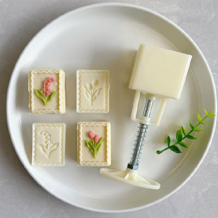 Mooncakes Mold Cookie Stamp Cake Bakings Tool Festival Dessert Moulds with Stamp Pastries Mold for Bakings Enthusiasts