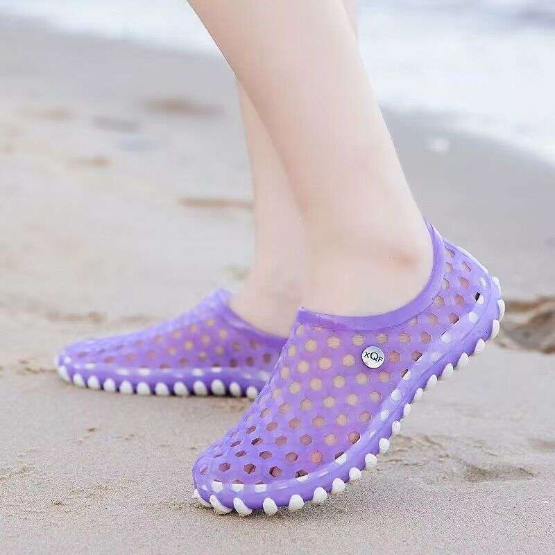 Parent-child children's beach shoes men's and women's summer non-slip soft-soled wading shoes small medium and older children's sandals bird's nest