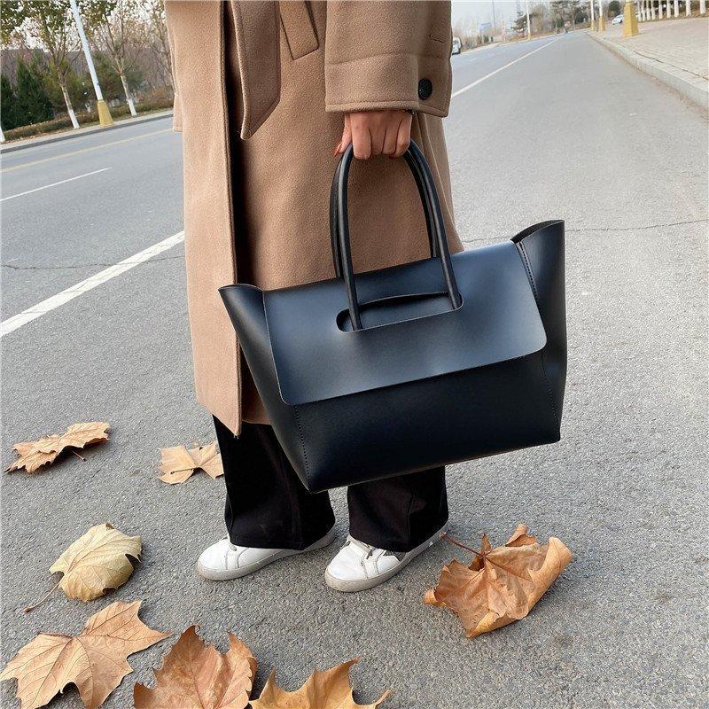 Large Capacity Bag Women's Bag 2025 New Korean Version Large Capacity Handbag Spring Retro Tote Bag