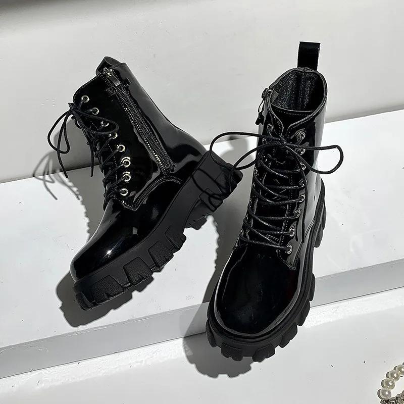 Fashion Autumn Winter Platform Leather Pearl Chain Women's Motorcycle Boots Designer Soft-soled Ladies Shoes Fashion Ankle Boots Female