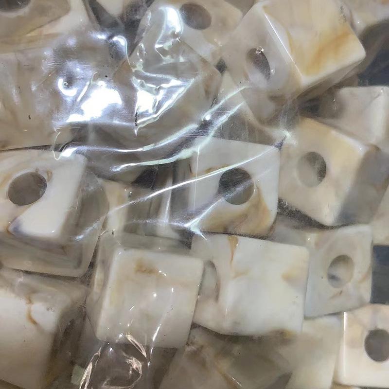 20mm Acrylic Large Hole Square Beads for DIY Jewelry, Flower Shoes, and Bag Chains