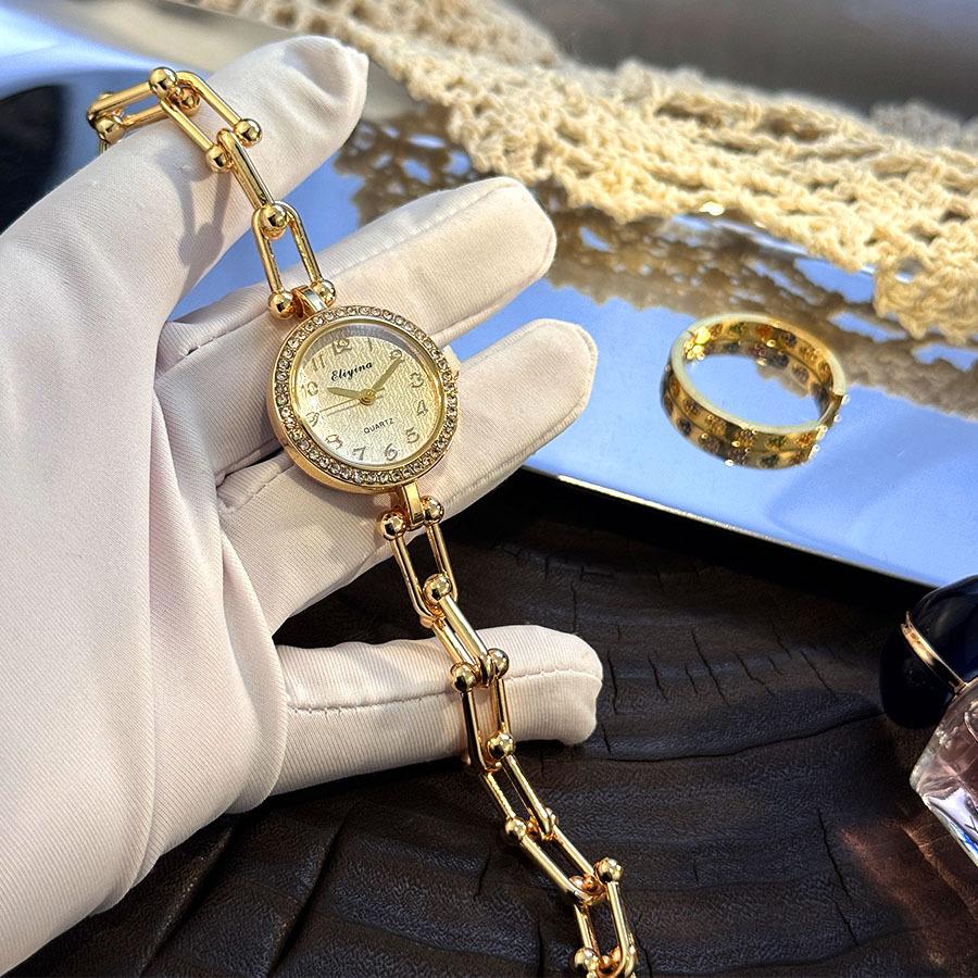 New Women's Luxury Gold Thick Chain Watch with Multi-color Diamond-embellished Dial, Retro Style Bracelet Quartz Wristwatch