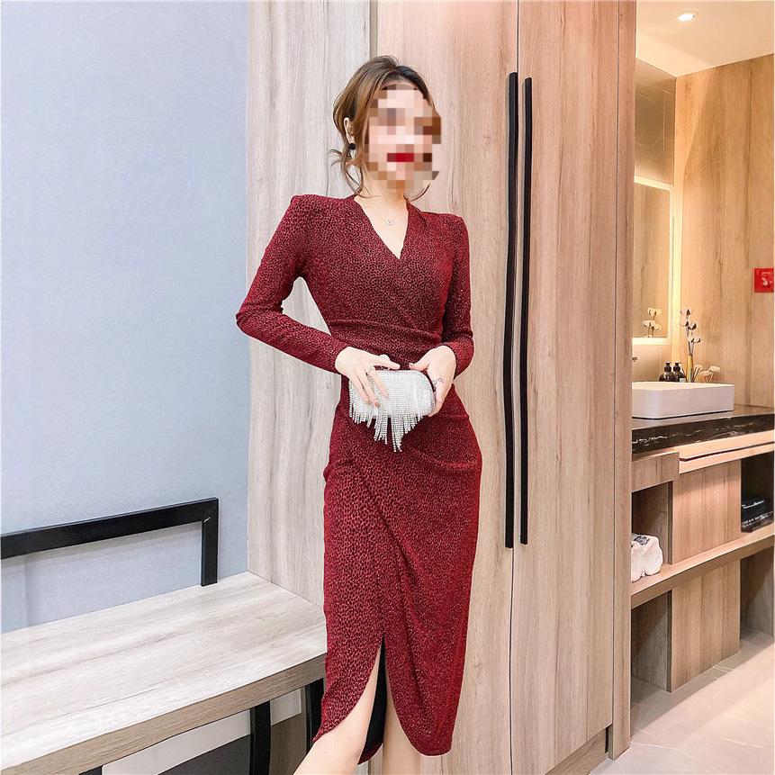 

Elegant Early Spring Chic Bodycon Dress with Cross Collar & Unique Slit Small