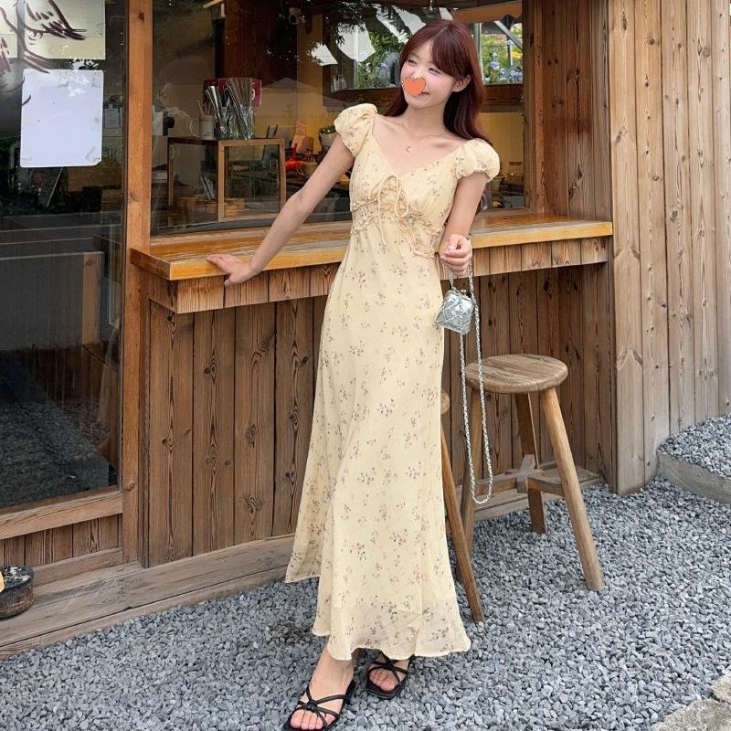 Gentle floral French high-end dress women's summer temperament waist pure desire wind seaside vacation super fairy long skirt