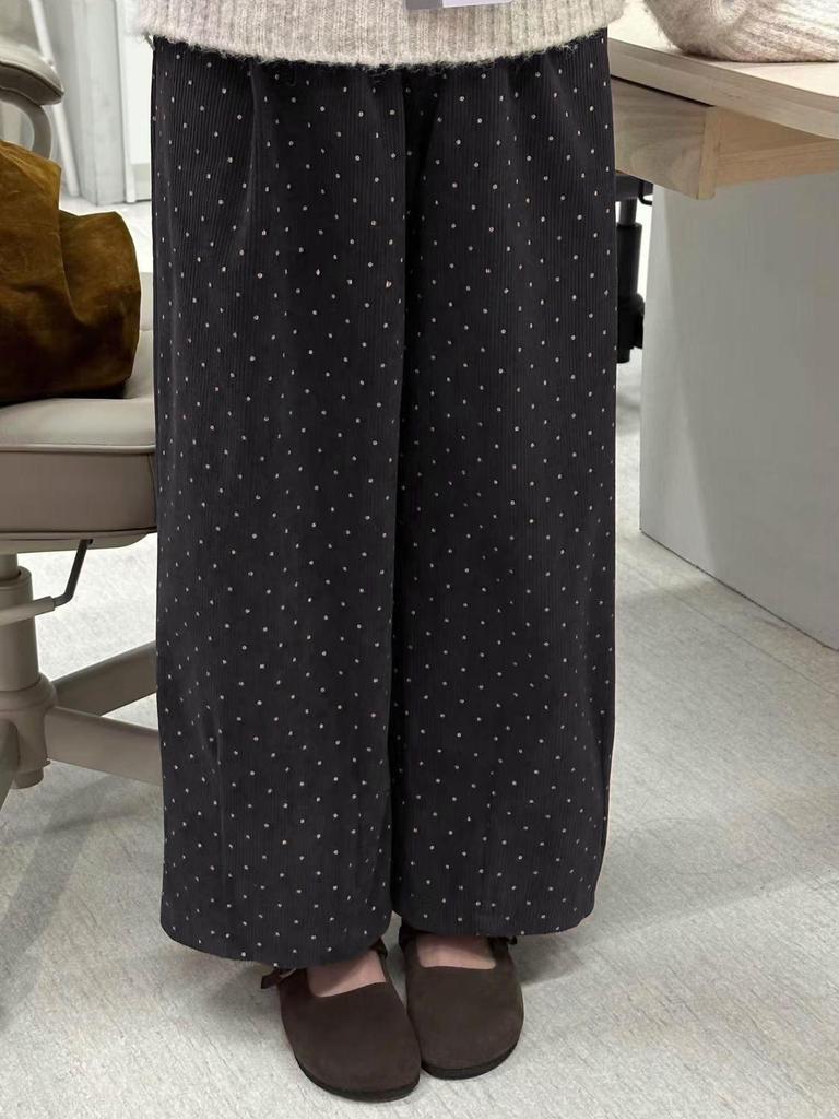 Women's Plus Size Corduroy Polka Dot Wide-Leg Pants - Korean Style, Slimming, Thickened for Winter, Casual and Petite-Friendly.