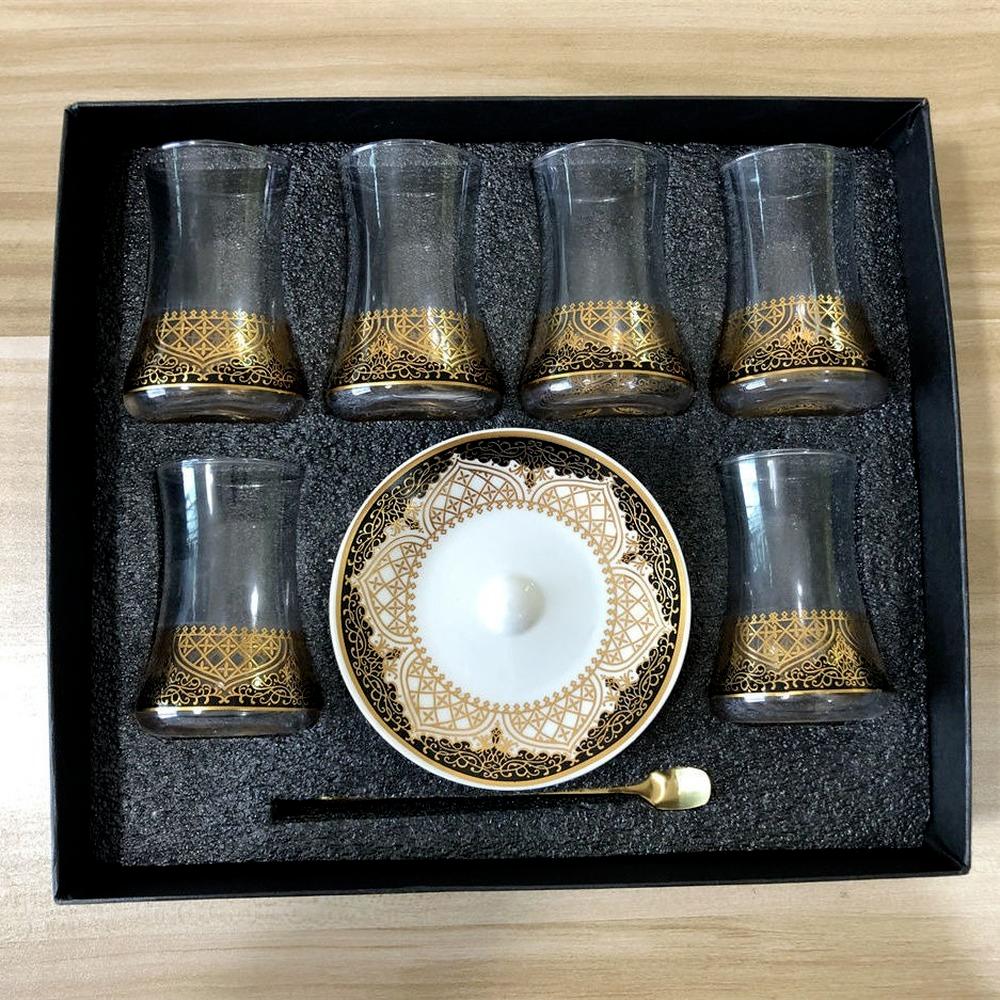 6 Ensembles Tasses à Thé Turques Tasses Ensemble Soucoupes avec Cuillère Tasse à Café Romantique Exotique Tasse à Thé en Verre Décoration de Cuisine Boîte Cadeau