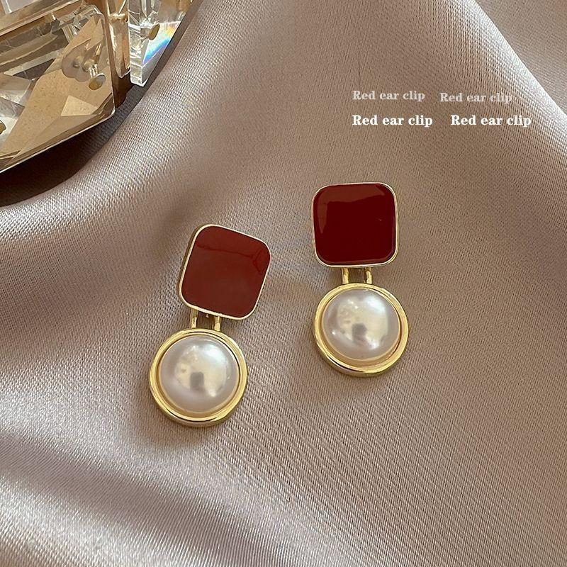 Fashion Geometric Red Enamel Clip On Earrings for Women Female Statement Vintage Fake Without Hole Pearl Earring Jewelry Gift