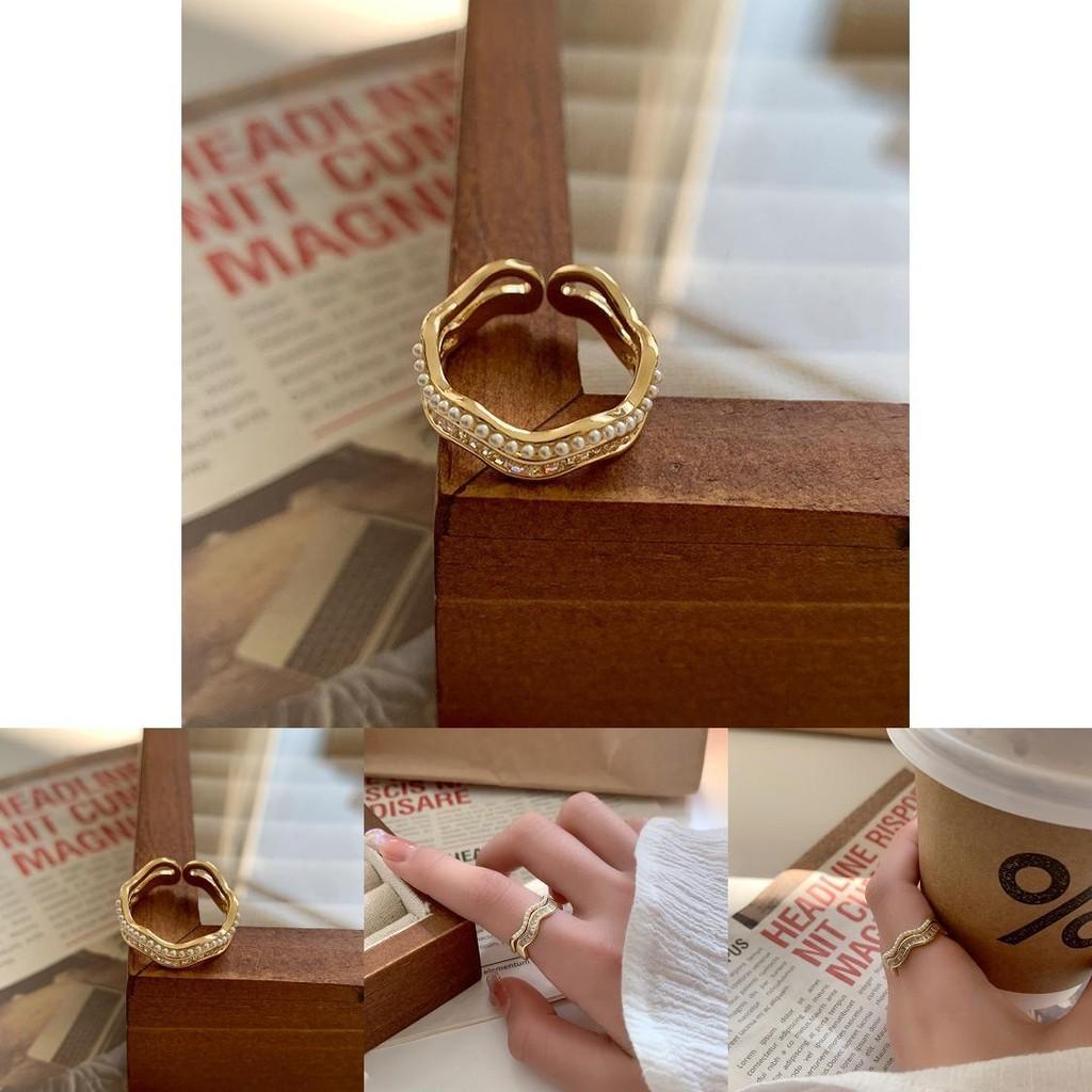 And Artistic Contemporary Womens Open Finger Ring With Unique Geometric Shape And Luxurious Finish