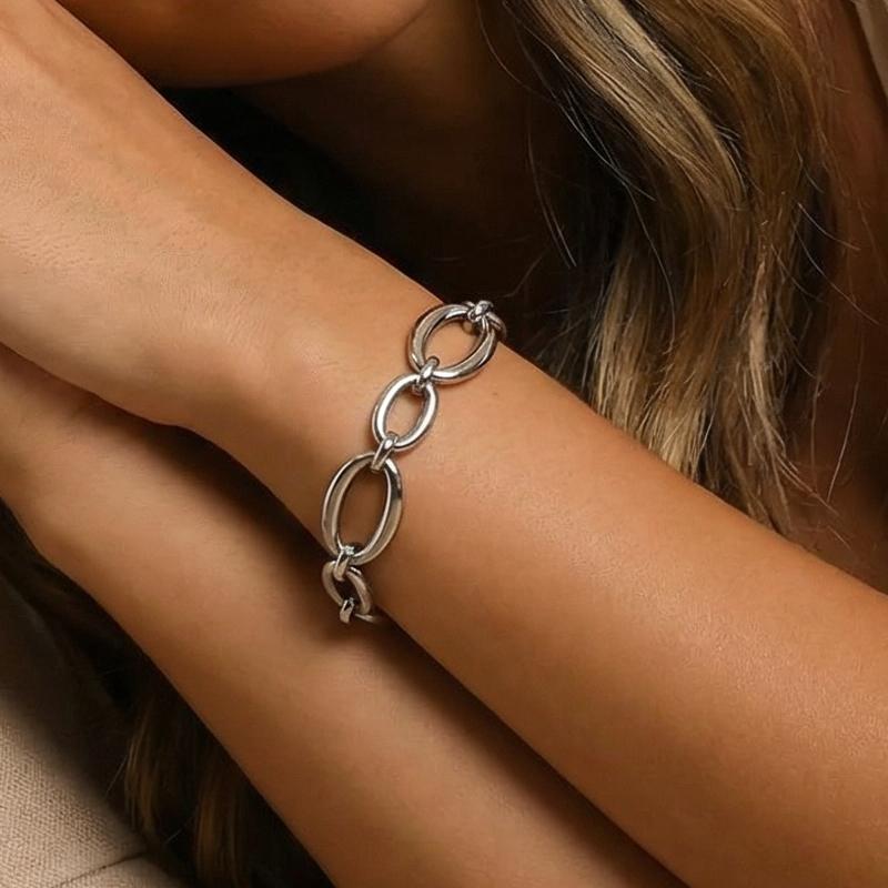 

Chunky Stainless Steel Oval Link Bracelets for Women, 18K Gold Plated Waterproof Minimalist Non-Tarnish Jewelry