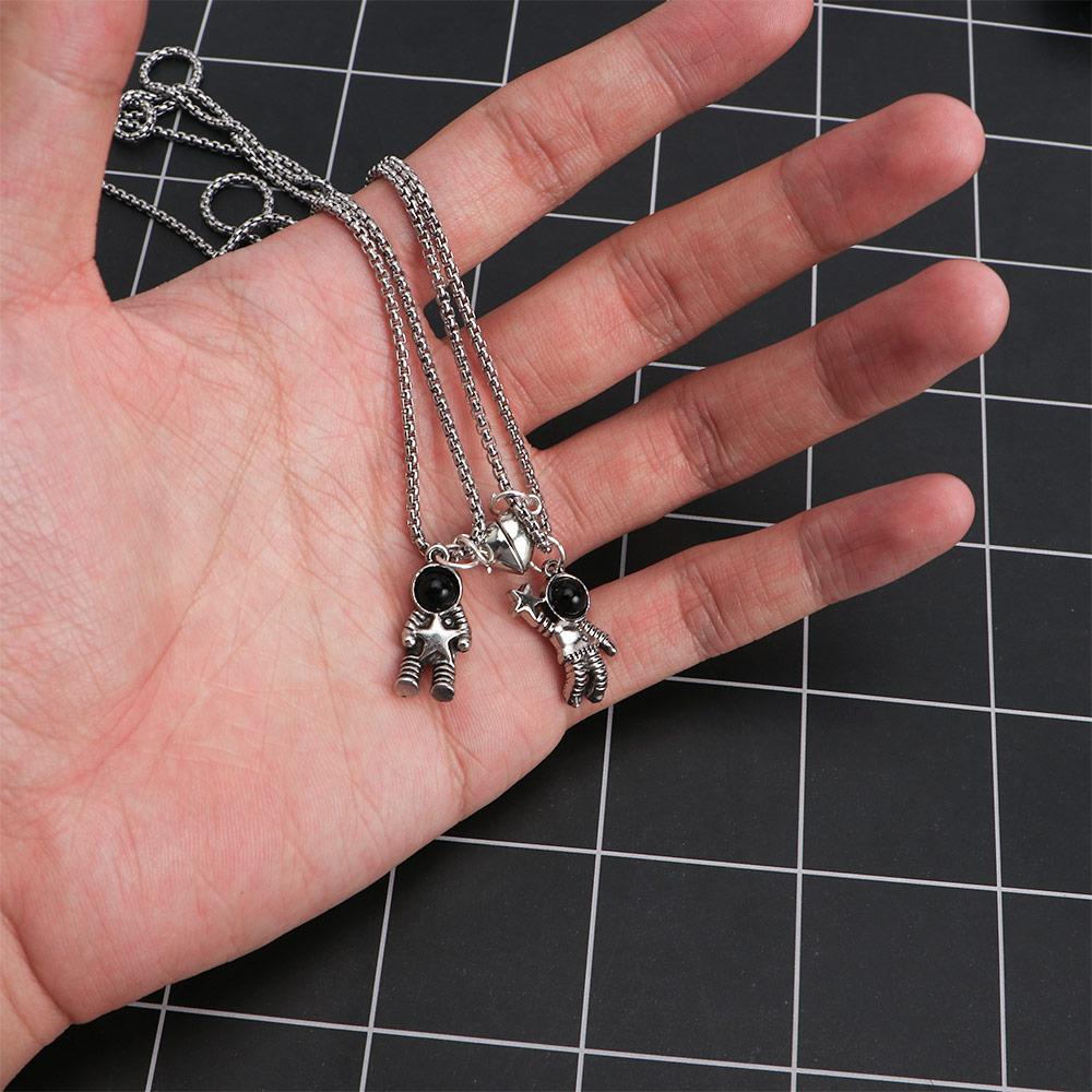 Korean Style Necklace Magnet Attraction Necklace Female Clavicle Chain Astronaut Couple Necklace