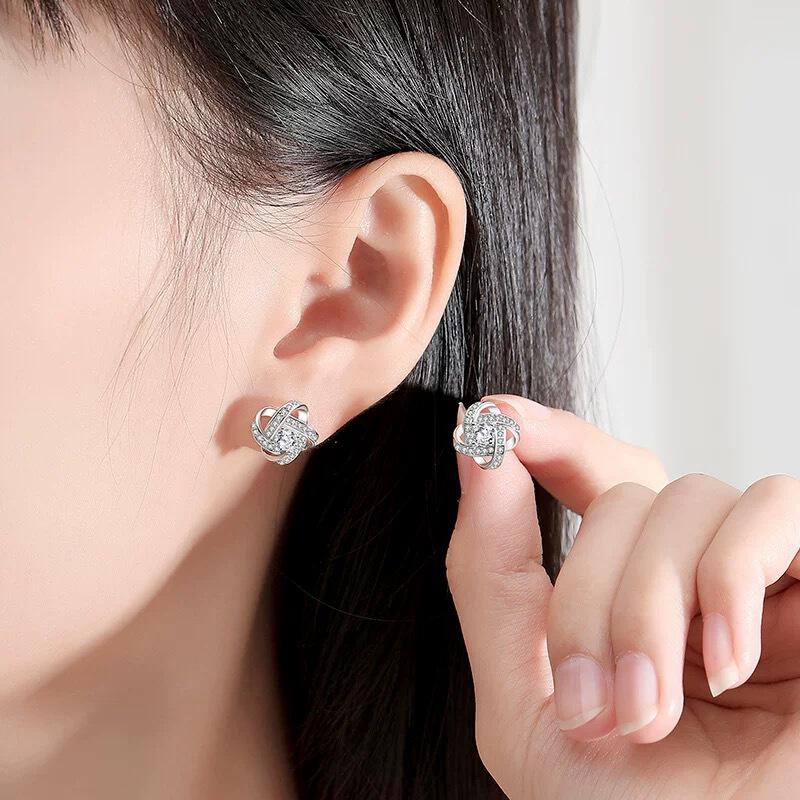 

Серьги-пусеты из стерлингового серебра 925 пробы с цирконом в виде четырехлистного клевера и бриллиантами - Очаровательный, милый рождественский подарок S925 Silver