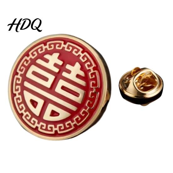 Men Collar Pin Vintage Embossed Pattern Lapel Pin Zinc Alloy Suit Coat Metal Button for Formal Corsage Decoration