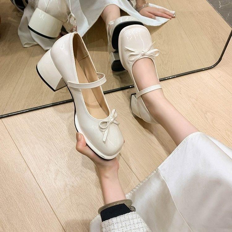 French Bow Square Head Single Shoes Women's Middle Heel Spring 2025 New Versatile Small Fragrant Thick Heel Mary Jane Shoes