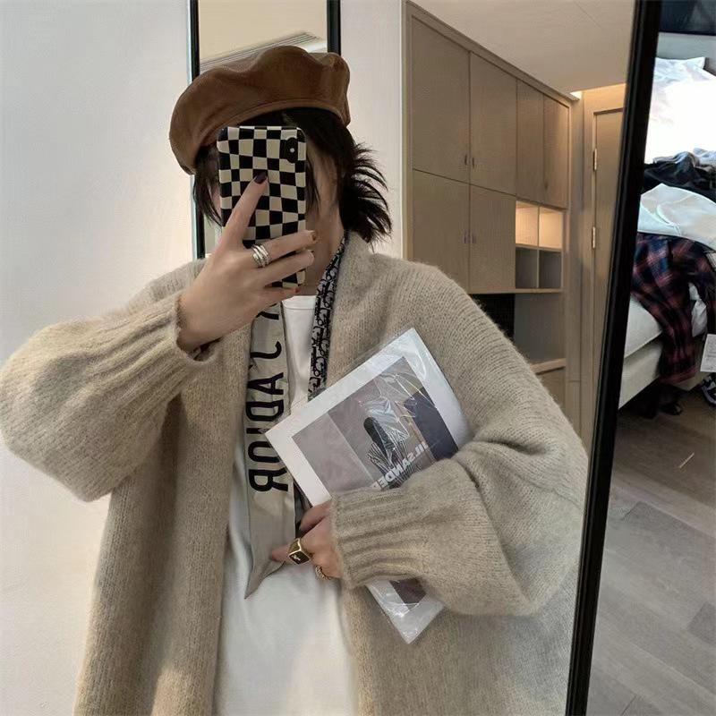 Gentle Style Women's V-Neck Loose Cardigan Sweater - Autumn/Winter 2023 Long Sleeve Knit Top