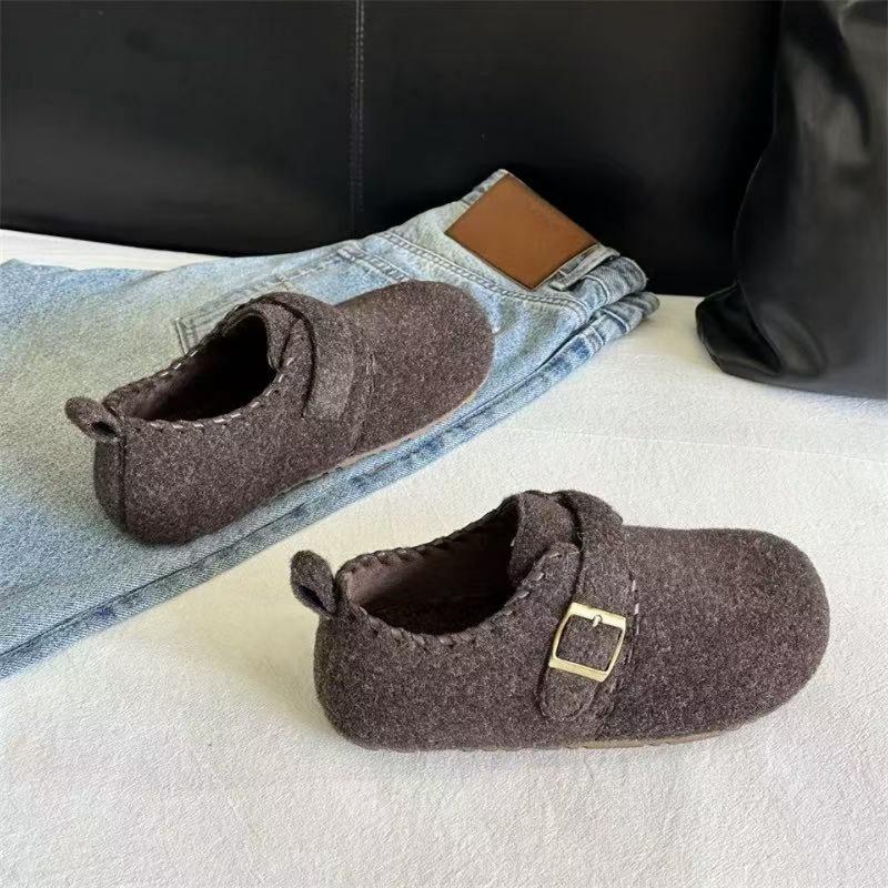 Winter New Retro Casual Velvet Warm Women's Round Head Versatile One-pedal Flat Single Shoes