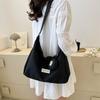 Trendy Street Style Canvas Crossbody Bag For Women 2023 Fashionable Summer Tote