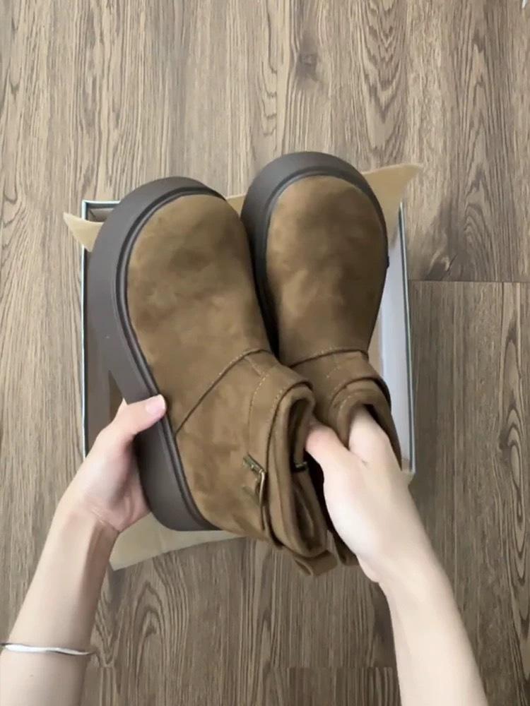 

Korean version of retro niche belt buckle western cowboy boots short boots women s autumn and winter new thick-soled heightened round-head Martin boot 40