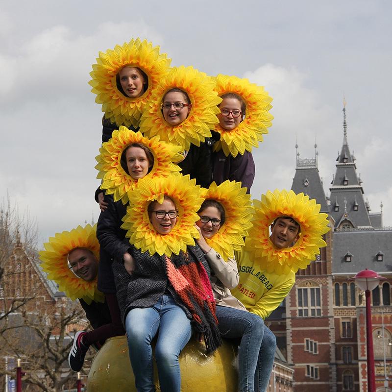Sunflower Face-Revealing Flower Prop for Sports and Dance Ceremonies