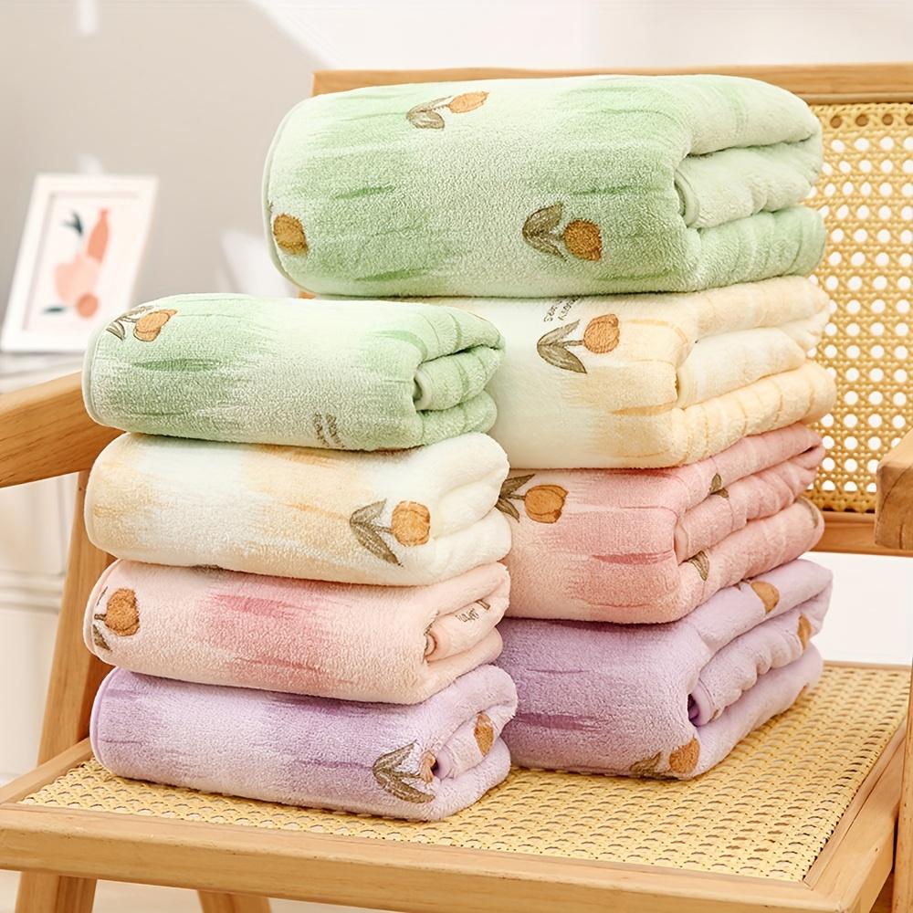 Floral Adult Bath Towel, Spring Ranunculus Bathroom Towel , Coral Absorbent Soft Full , Home Fingertip Towel