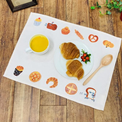 MORIPiLO Bread Thief Placemat/Cloth Coaster, 45x34cm, Cute, Elementary School/Kindergarten, Stylish, Birthday Gift, Unisex, Beige, Bread Thief Charact
